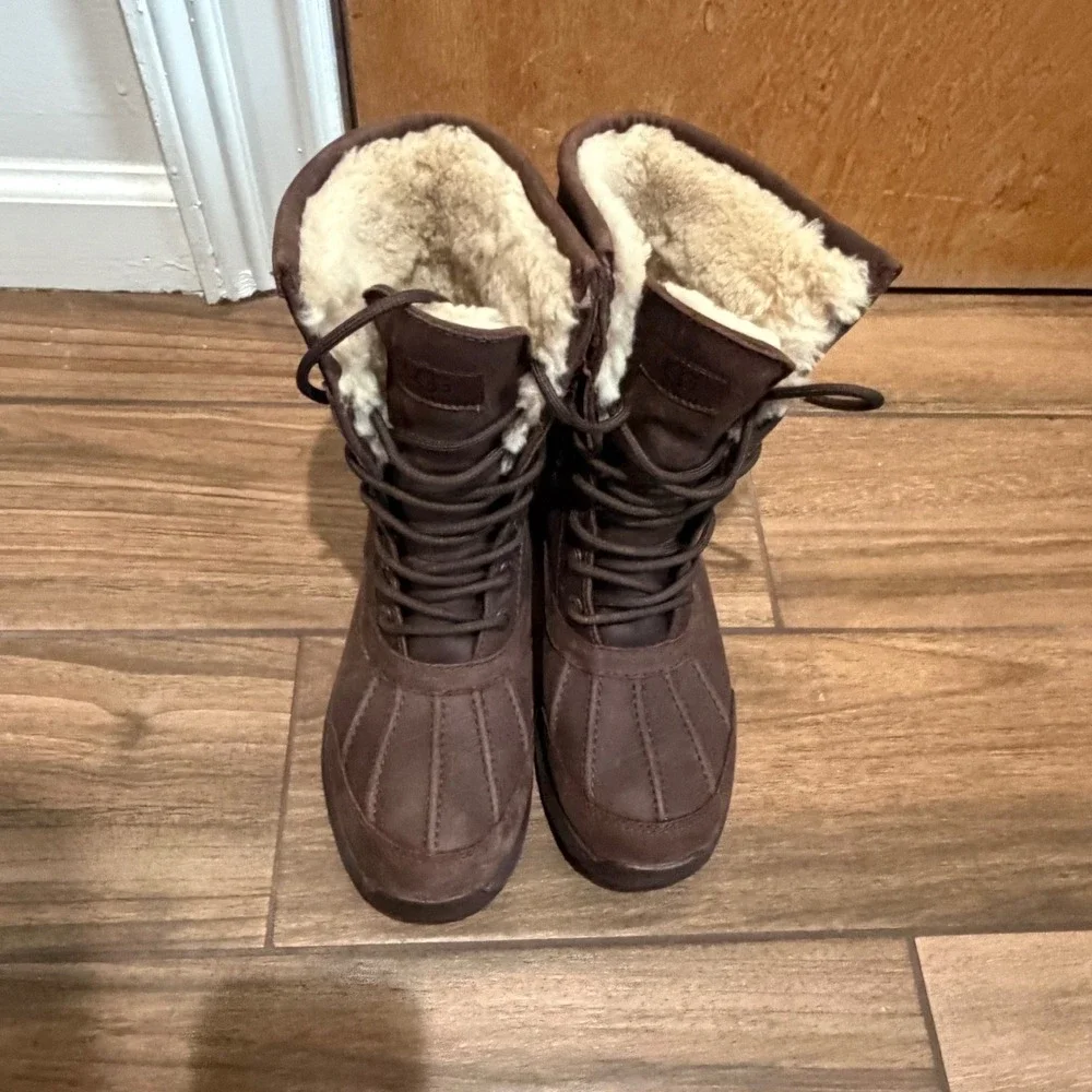 UGG Adirondack III Waterproof Stout Brown Leather Winter Boots Women 6.5